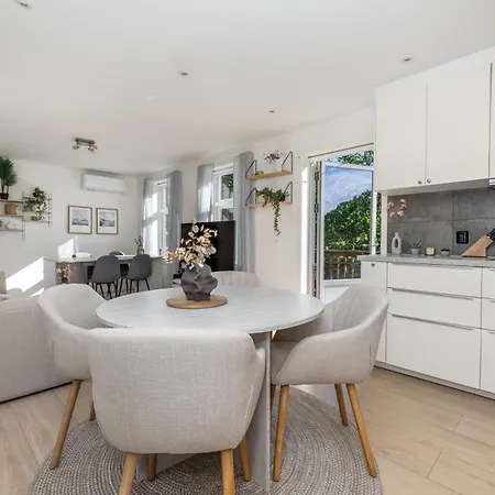 Luxury & Your Stylish In Arendal! Casa de Férias