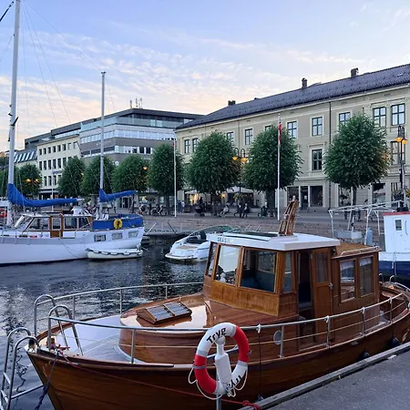 Casa de Férias Luxury & Your Stylish In Arendal! Arendal