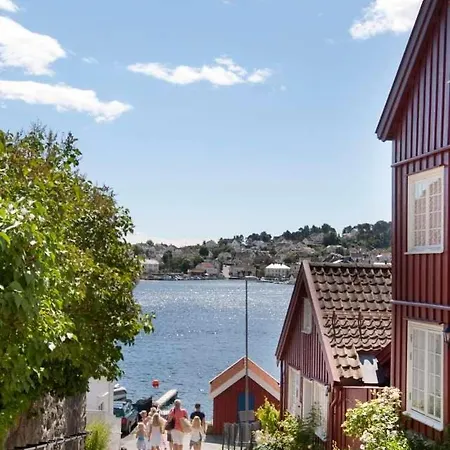 Luxury & Your Stylish In Arendal! Casa de Férias *